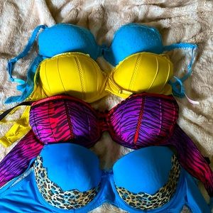 Bundle of 4 Candies padded push up bras